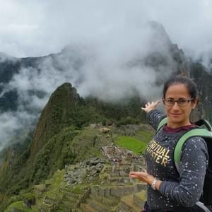 Meet your Posher, Danielle